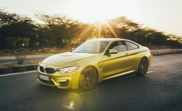 Moto Triumph Speed Triple : Présentation et test de conduite